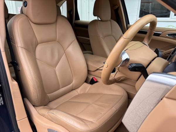Used Porsche Cayenne 2013 for sale - 76200001: Photo 17