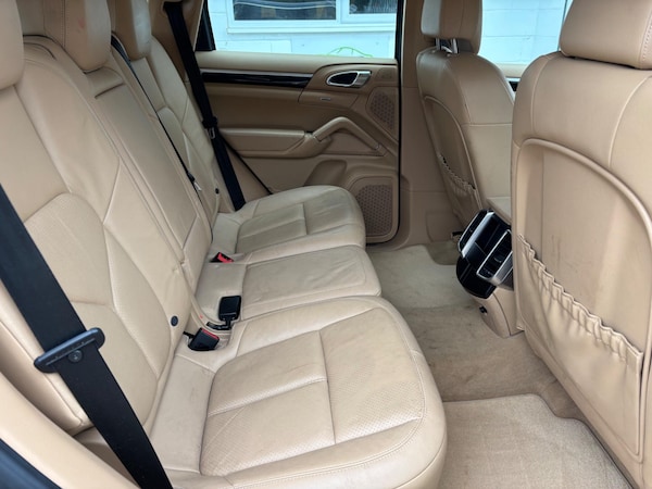 Used Porsche Cayenne 2013 for sale - 76200001: Photo 19