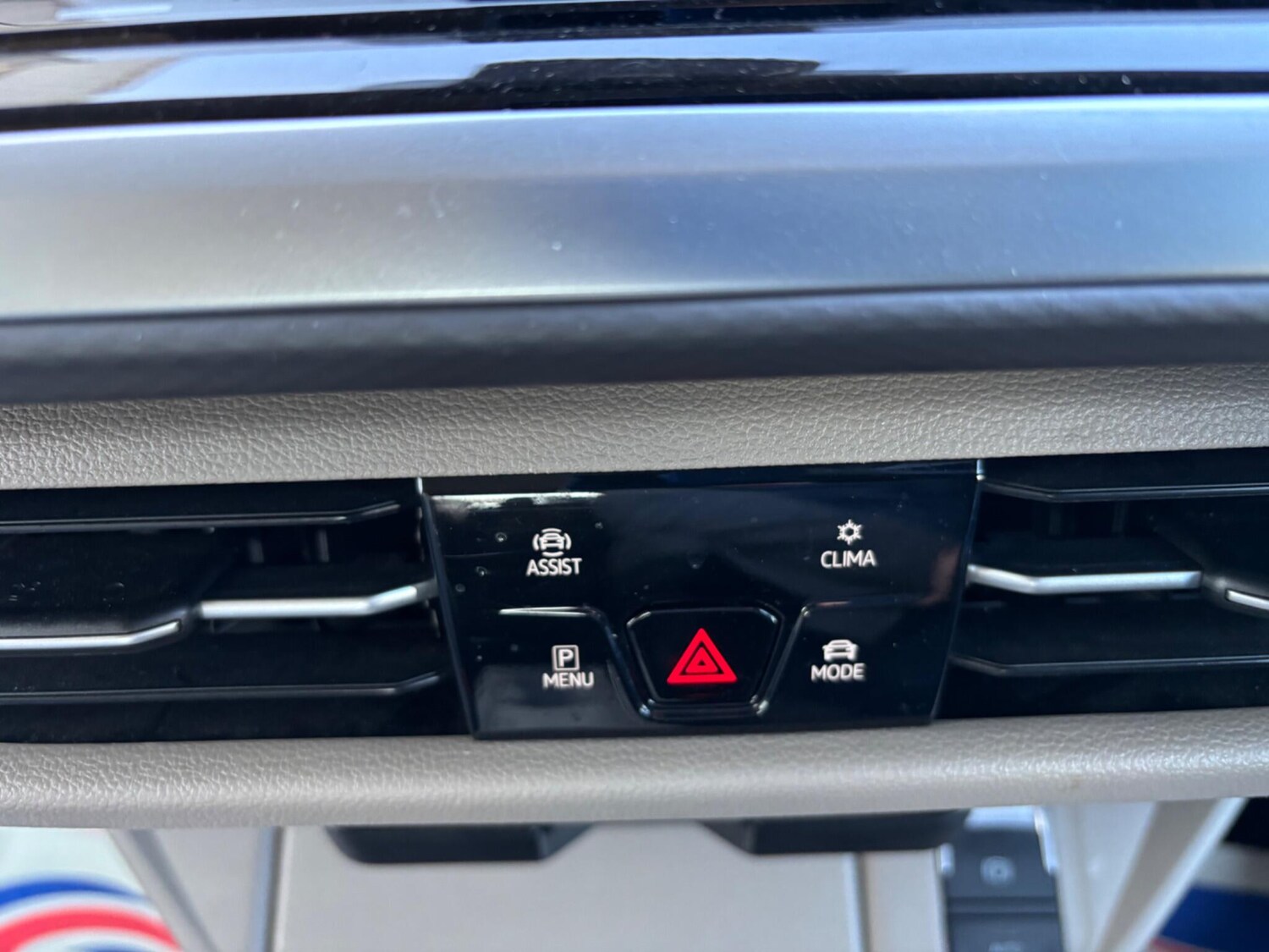 Used Volkswagen Multivan for sale - 77753261: Photo 19