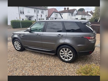 Used Land Rover Range Rover Sport 2015 for sale - 79590352: Photo