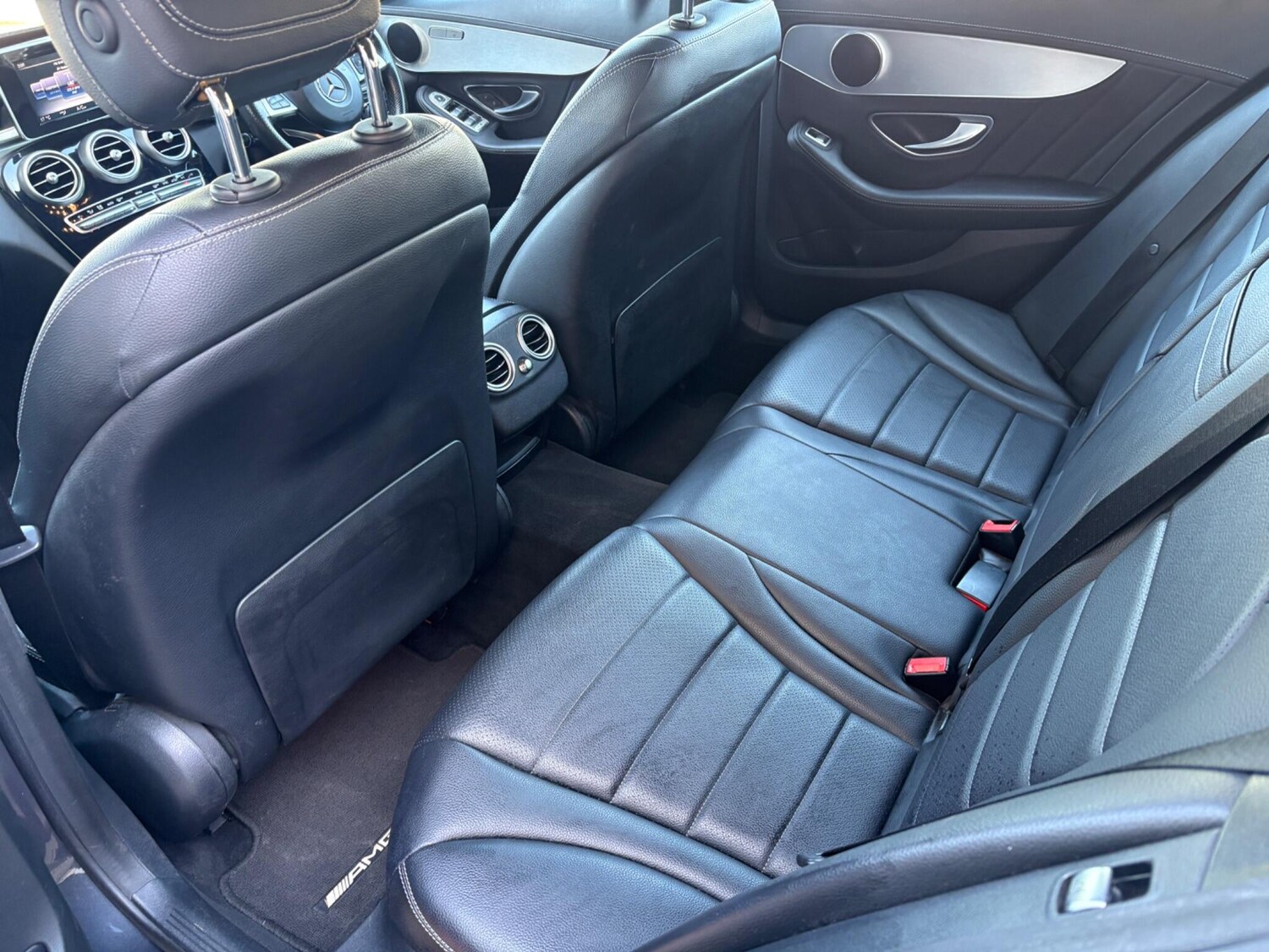 Used Mercedes-Benz C Class 2015 for sale - 78157789: Photo 12