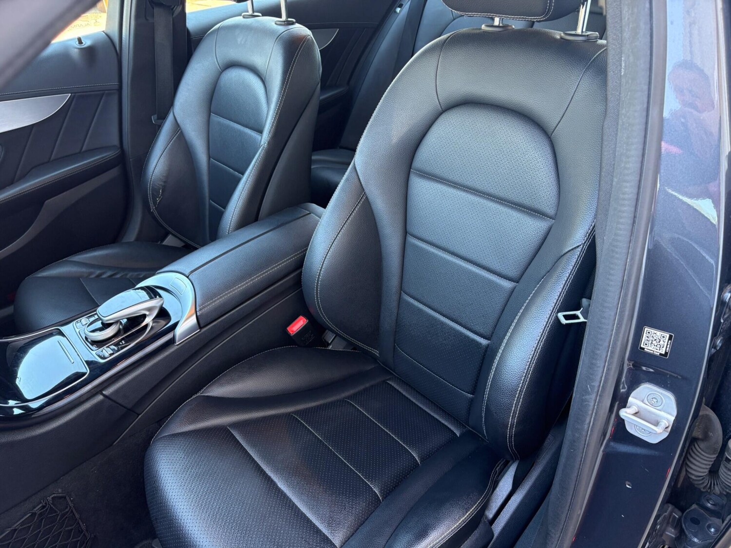 Used Mercedes-Benz C Class 2015 for sale - 78157789: Photo 14