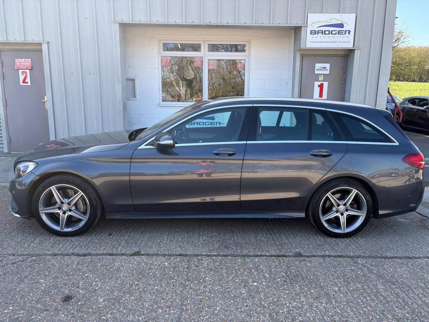 Used Mercedes-Benz C Class 2015 for sale - 78157789: Photo 3