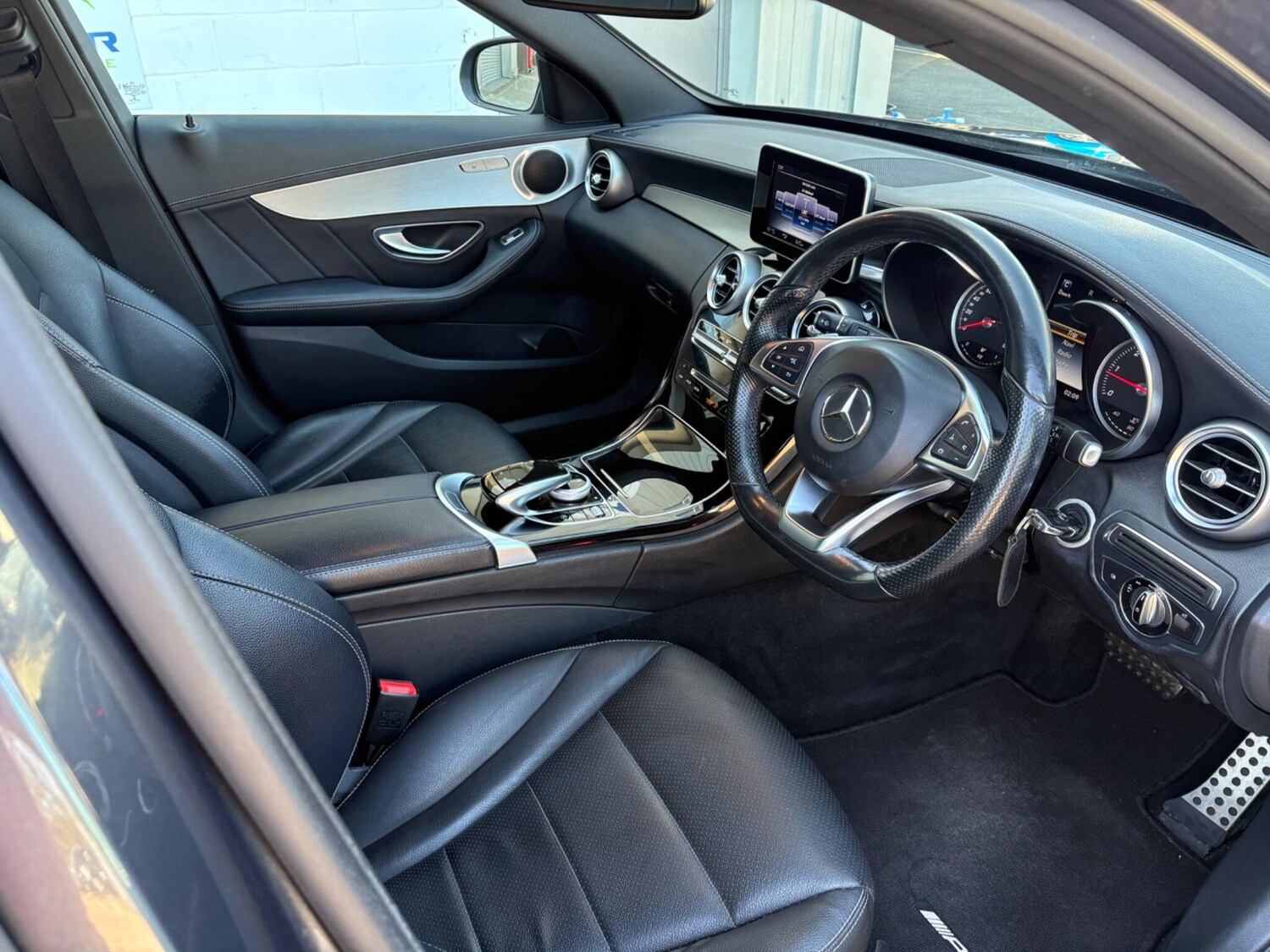 Used Mercedes-Benz C Class 2015 for sale - 78157789: Photo 9