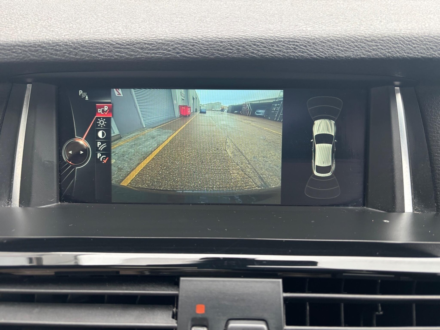 Used BMW X4 2016 for sale - 76728315: Photo 26