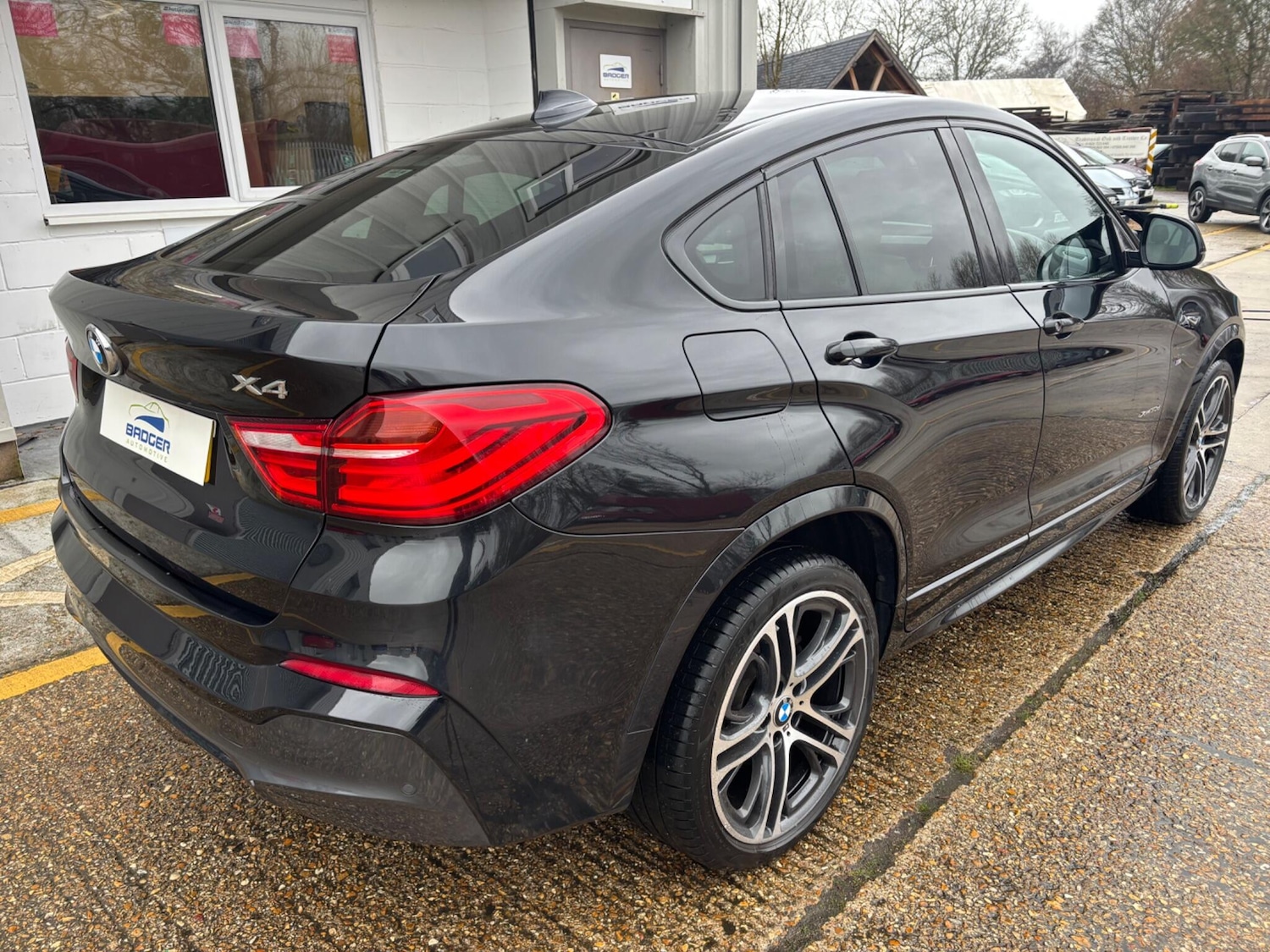 Used BMW X4 2016 for sale - 76728315: Photo 8