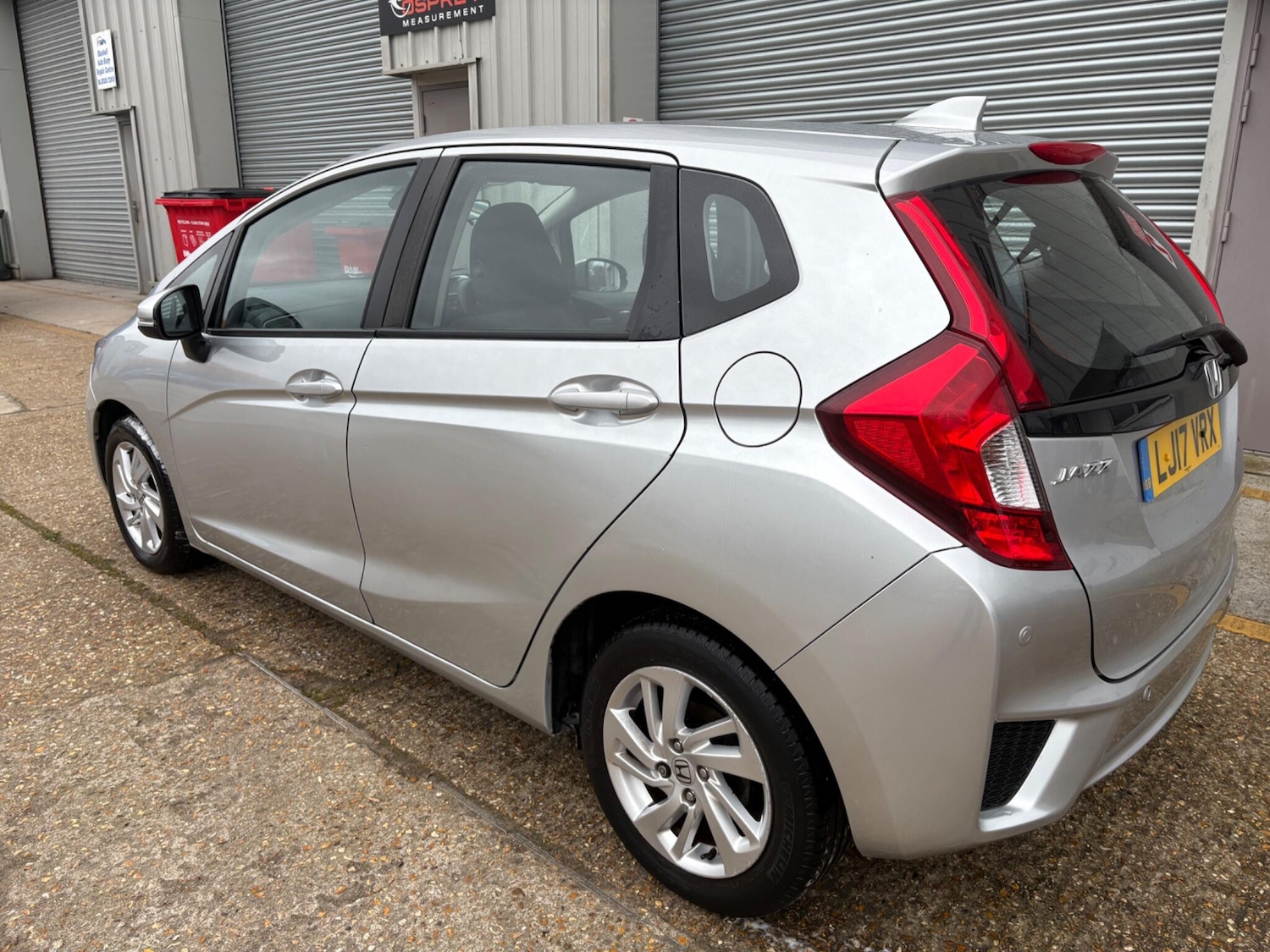 Used Honda Jazz 2017 for sale - 78006411: Photo 2