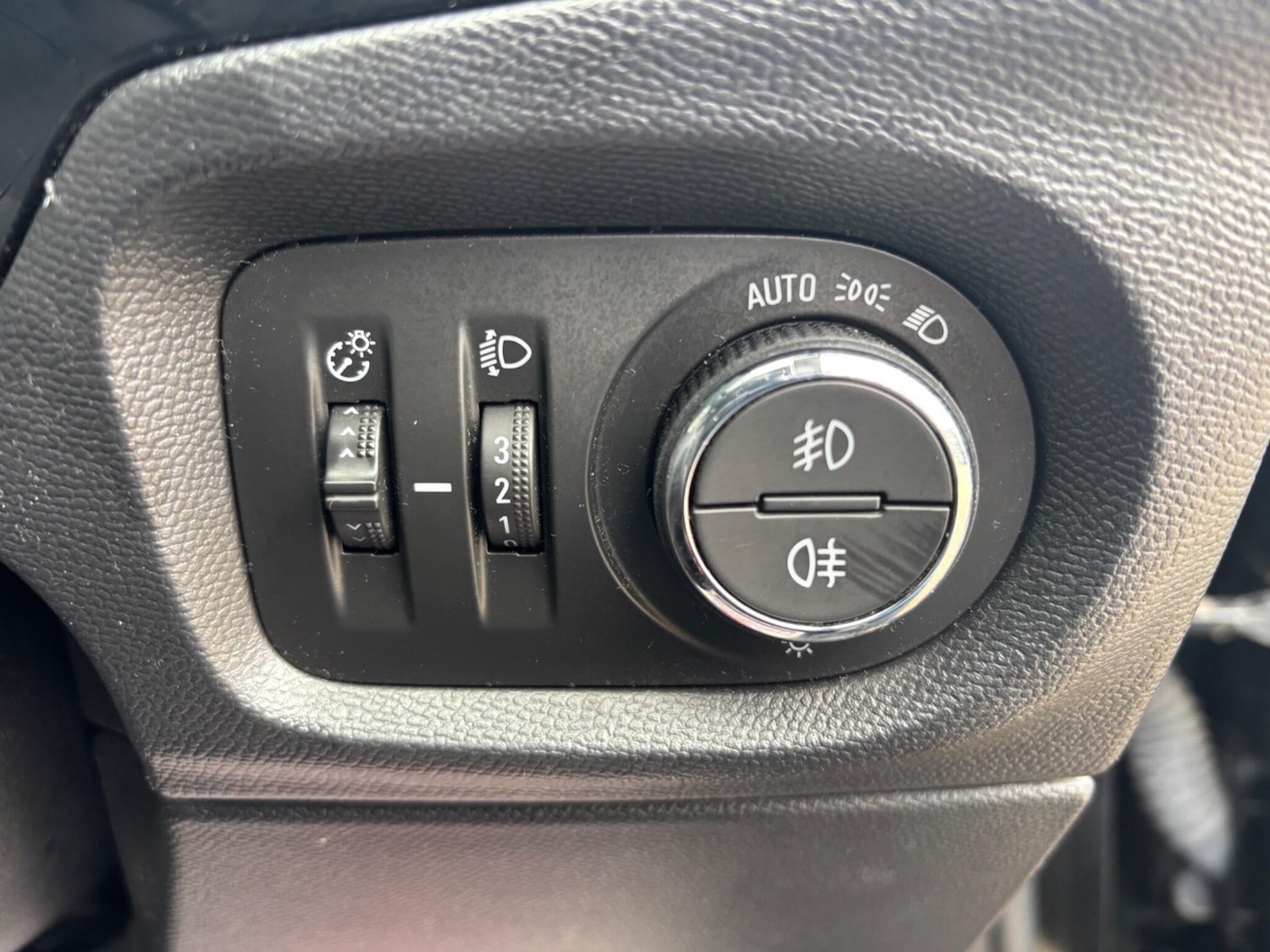 Used Vauxhall Corsa 2023 for sale - 76620097: Photo 36