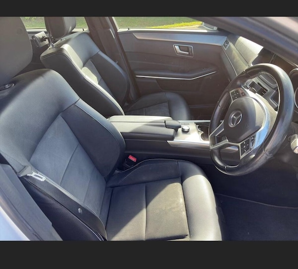 Used Mercedes-Benz E Class 2015 for sale - 76158645: Photo 2
