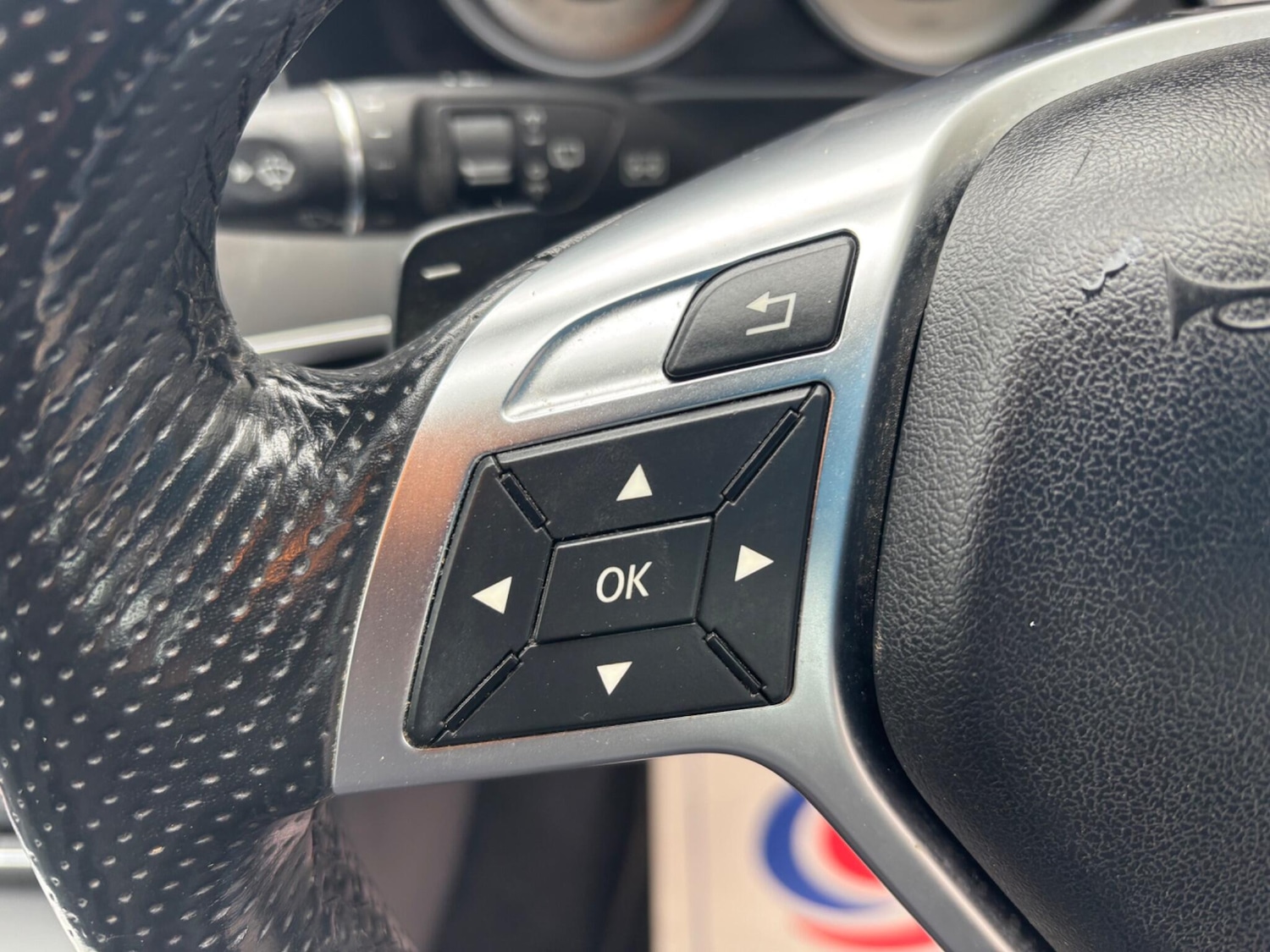 Used Mercedes-Benz E Class 2015 for sale - 76158645: Photo 36