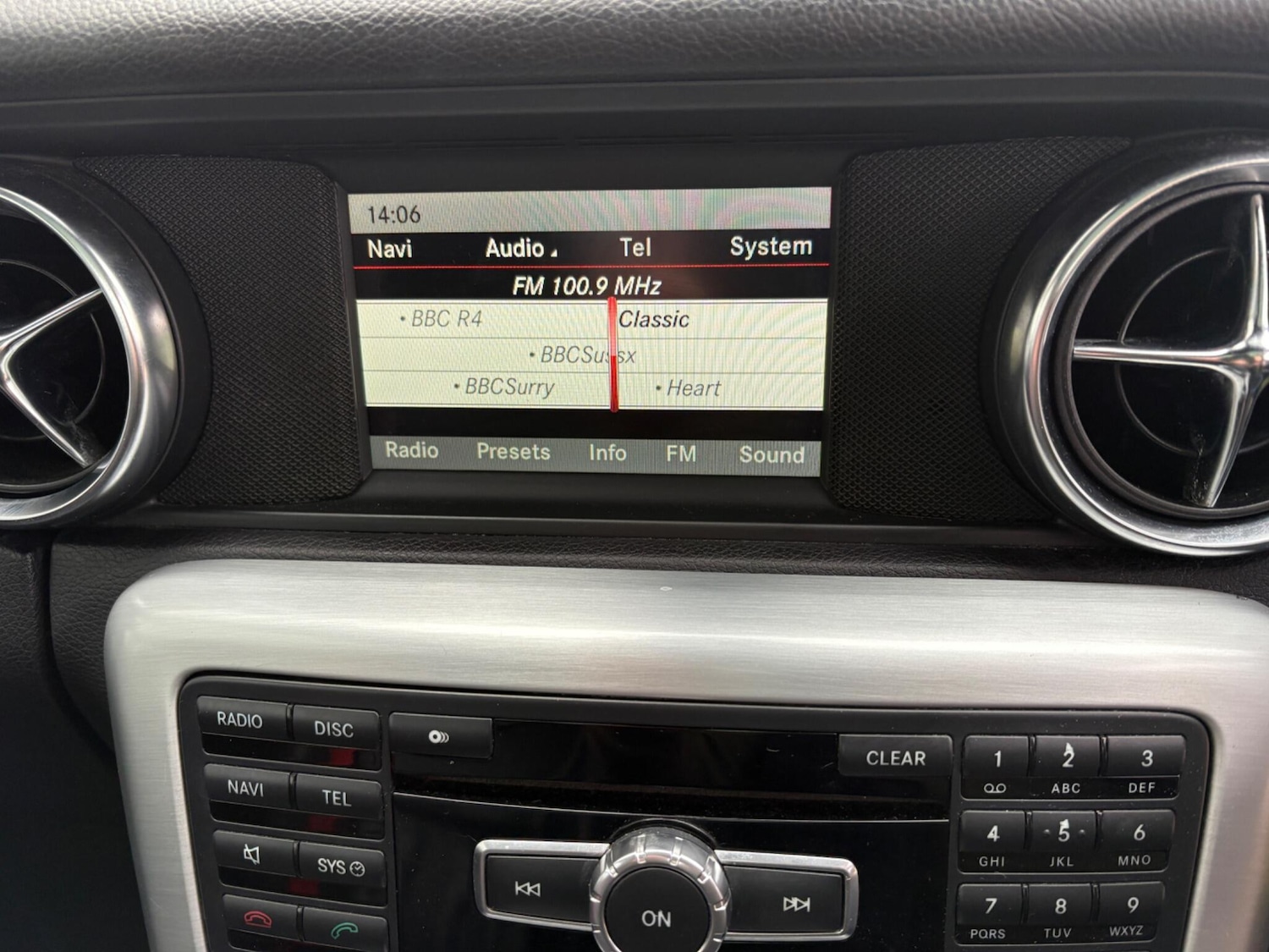 Used Mercedes-Benz SLK 2013 for sale - 76832258: Photo 24