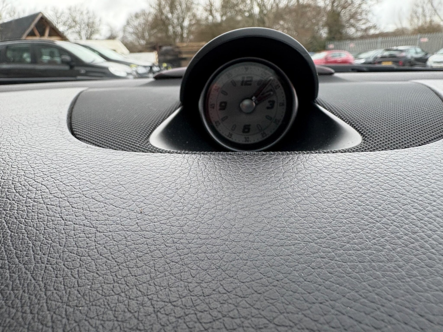 Used Mercedes-Benz SLK 2013 for sale - 76832258: Photo 28