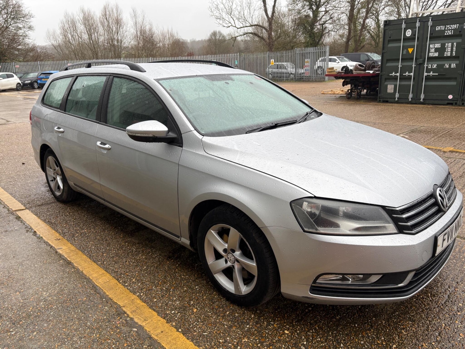 Used Volkswagen Passat for sale - 77696819: Photo 2