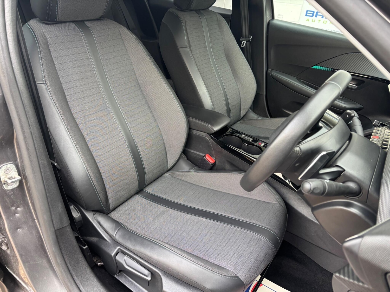 Used Peugeot 208 2023 for sale - 76550132: Photo 19