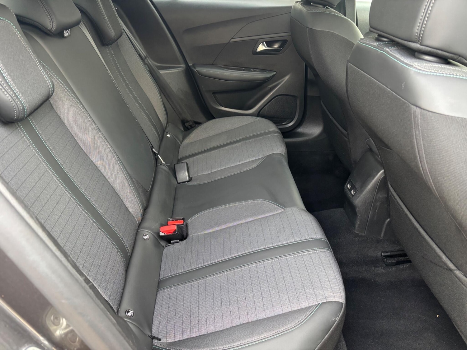 Used Peugeot 208 2023 for sale - 76550132: Photo 20