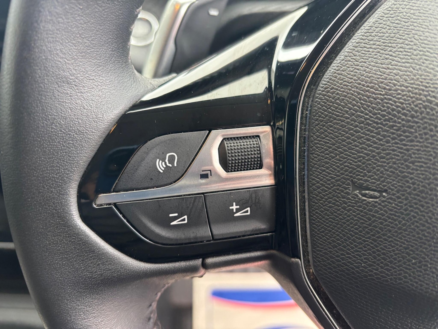 Used Peugeot 208 2023 for sale - 76550132: Photo 36