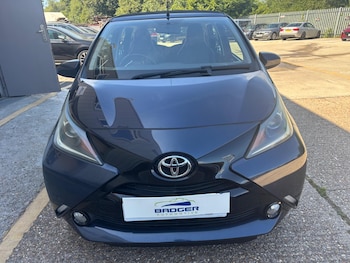 Used Toyota AYGO 2015 for sale - 79092976: Photo