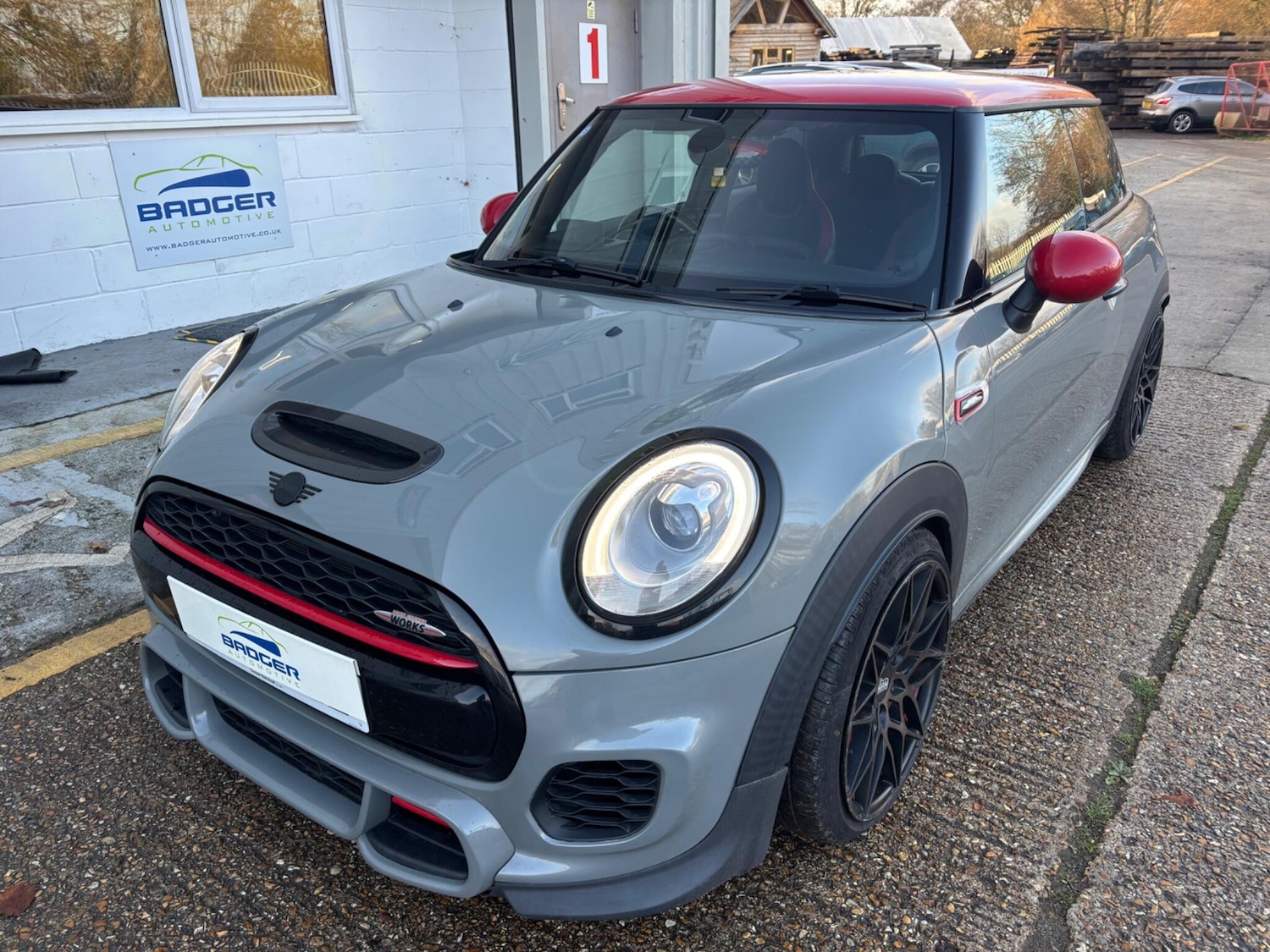 Used MINI Hatch 2016 for sale - 76742708: Photo 1
