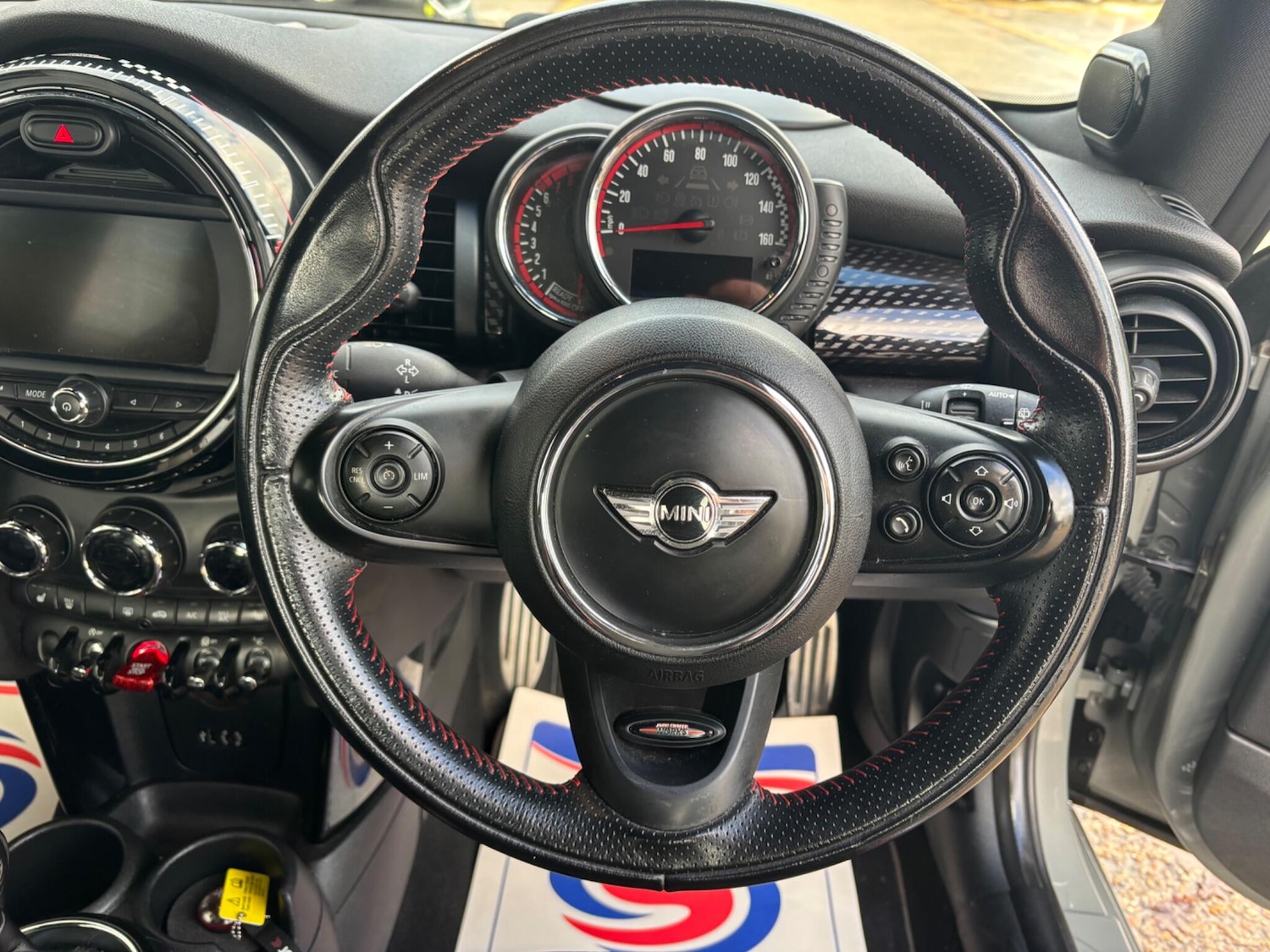 Used MINI Hatch 2016 for sale - 76742708: Photo 39