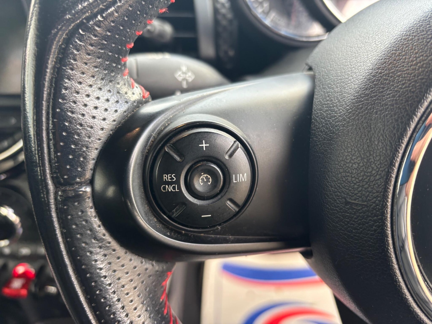 Used MINI Hatch 2016 for sale - 76742708: Photo 40