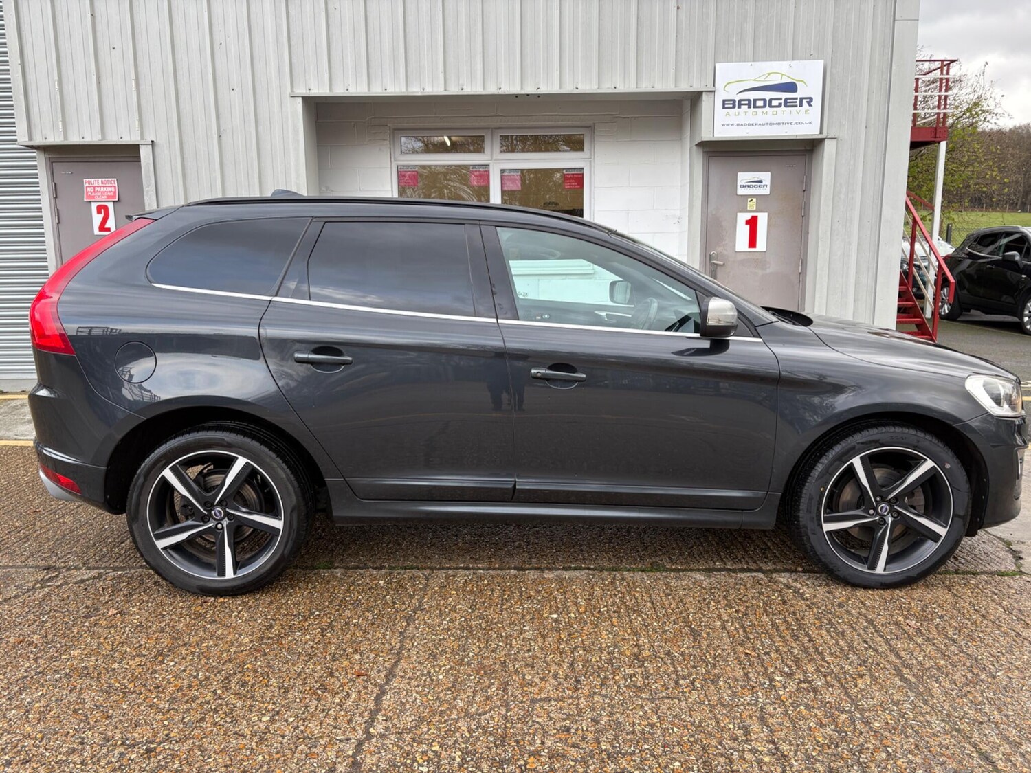Used Volvo XC60 2015 for sale - 76619713: Photo 7