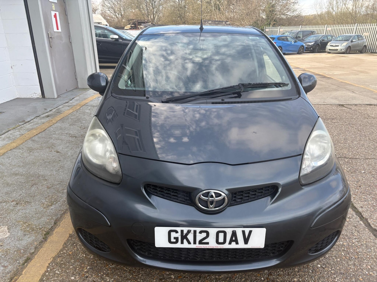 Used Toyota AYGO for sale - 77823899: Photo 2