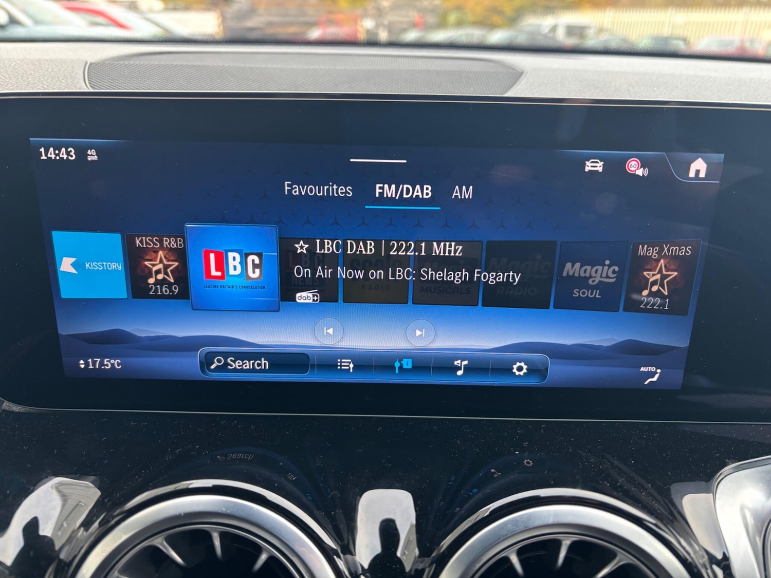 Used Mercedes-Benz GLB 2024 for sale - 76472812: Photo 25