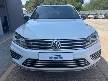 Used Volkswagen Touareg 2015 for sale - 79168490: Photo