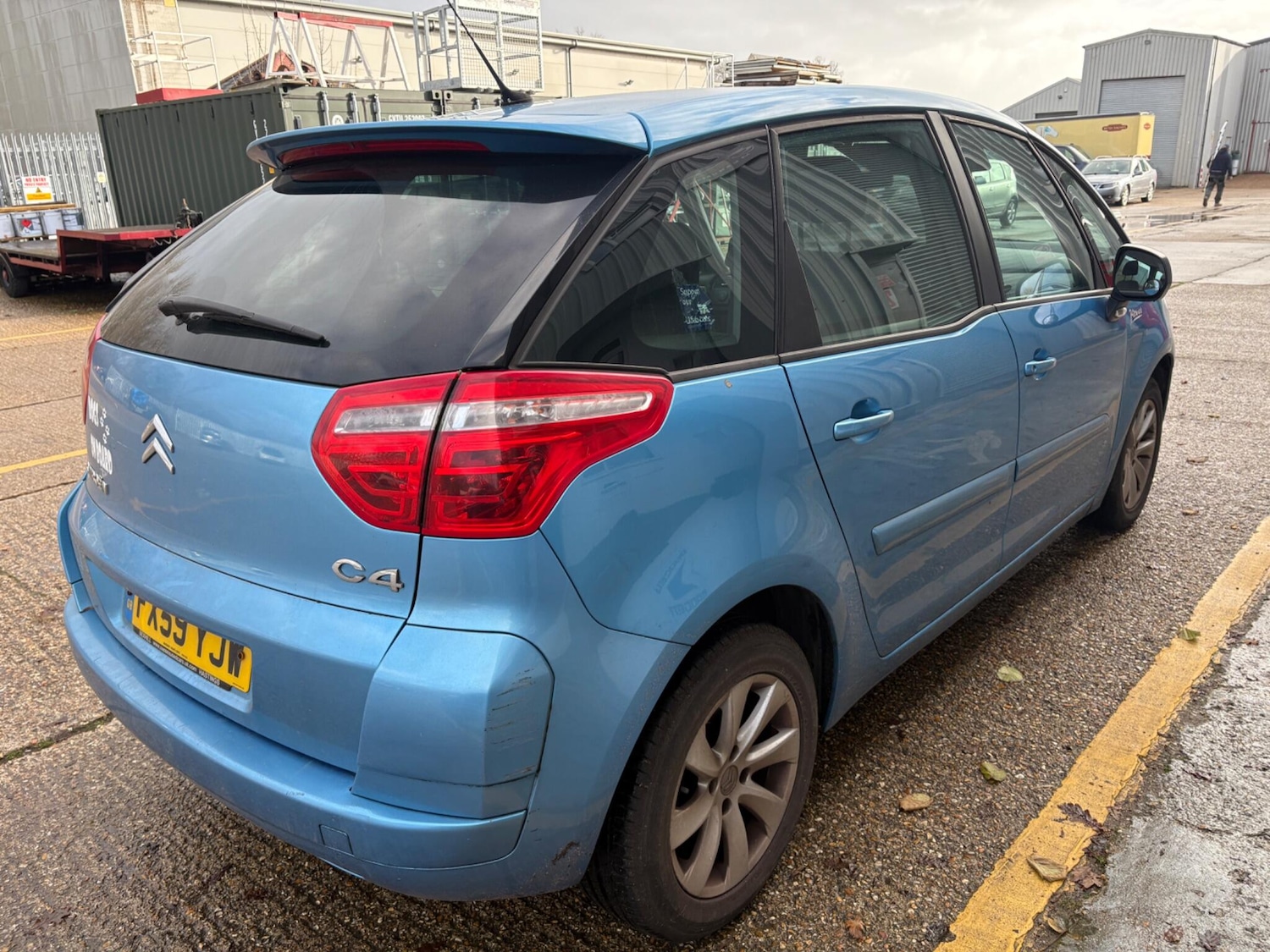 Used Citroen C4 Picasso 2009 for sale - 76850169: Photo 4