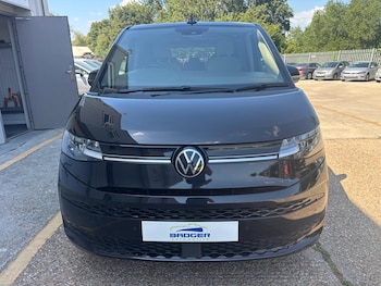 Used Volkswagen Multivan 2024 for sale - 79212681: Photo