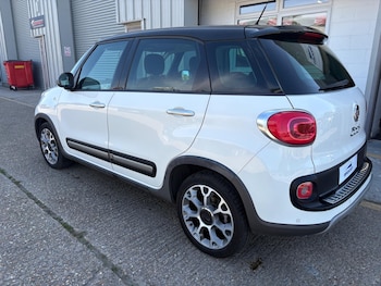 Used Fiat 500L 2014 for sale - 78417232: Photo