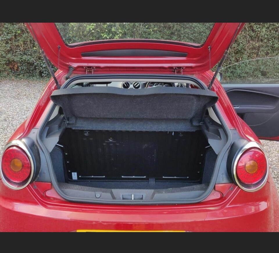 Used Alfa Romeo MiTo 2010 for sale - 76702065: Photo 5