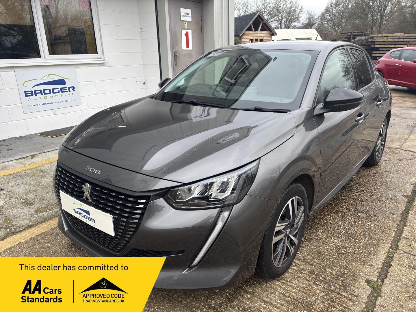 Used Peugeot 208 2023 for sale - 76953229: Photo 1