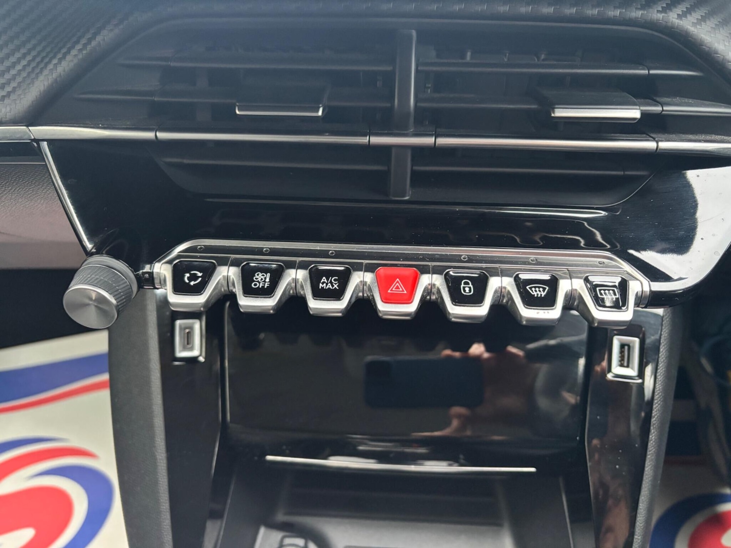 Used Peugeot 208 2023 for sale - 76953229: Photo 28