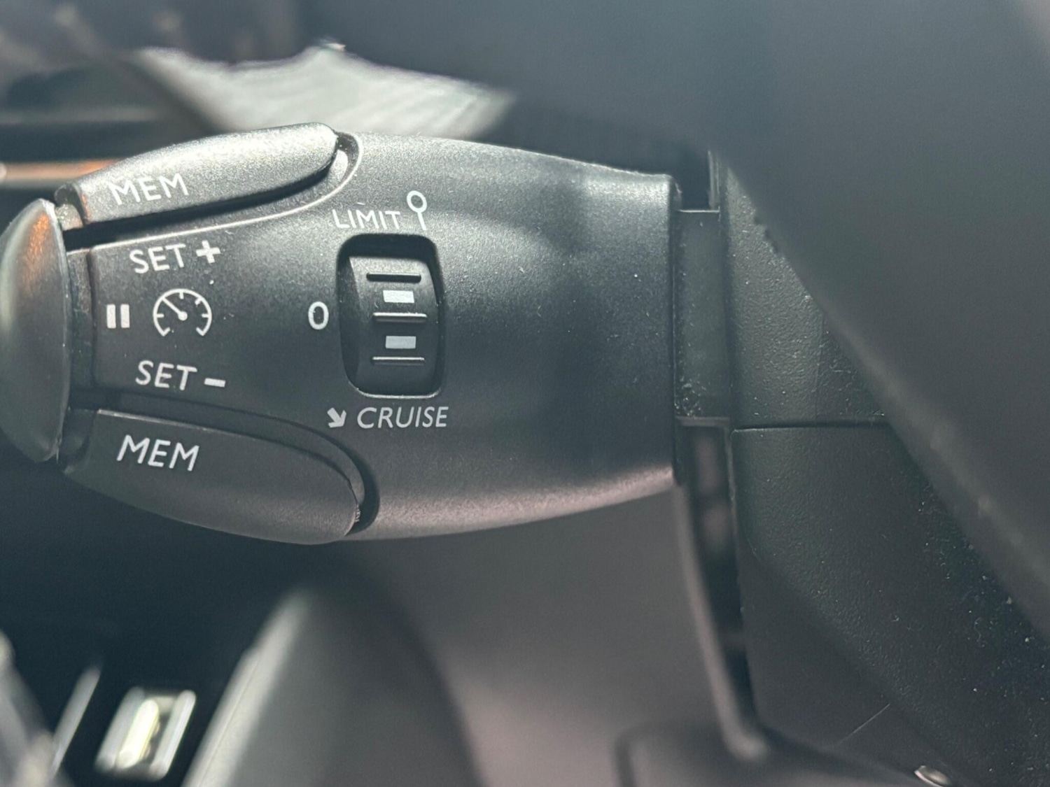 Used Peugeot 208 2023 for sale - 76953229: Photo 36