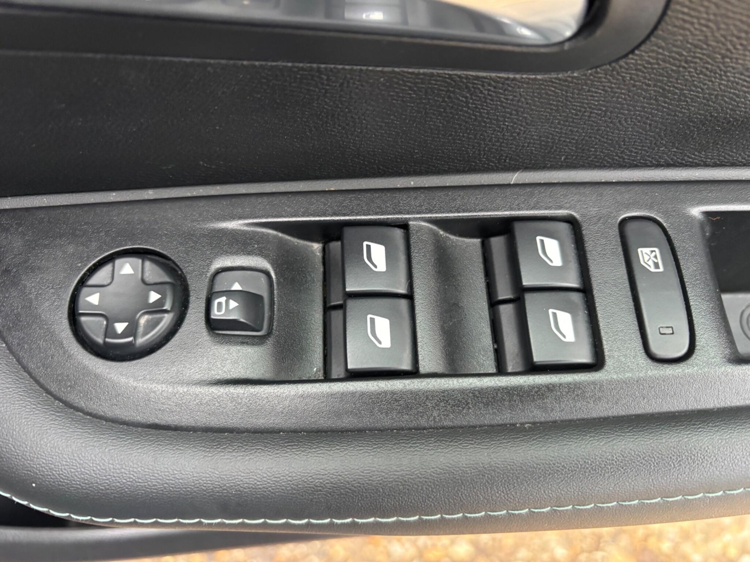 Used Peugeot 208 2023 for sale - 76953229: Photo 38