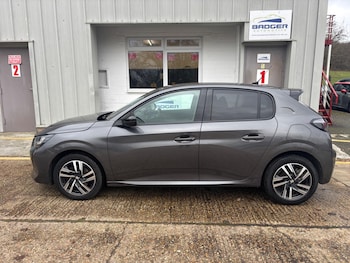 Used Peugeot 208 2023 for sale - 76953229: Photo