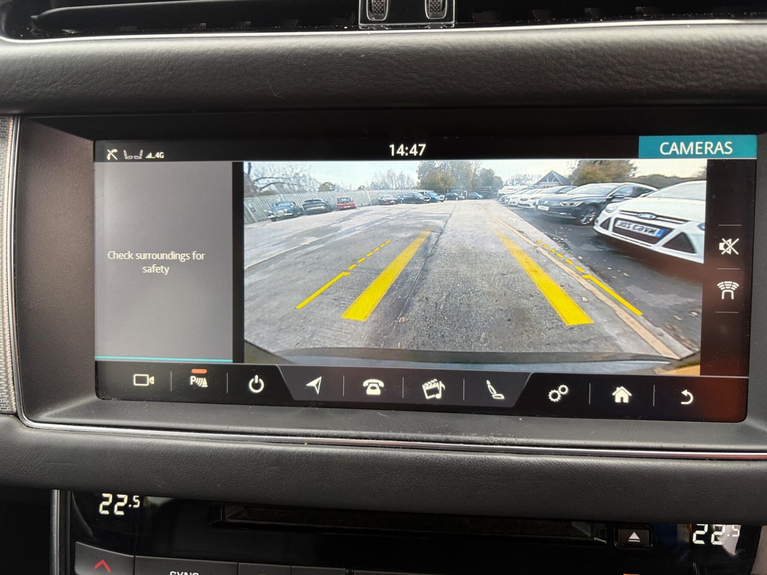 Used Jaguar XF 2018 for sale - 76550476: Photo 27