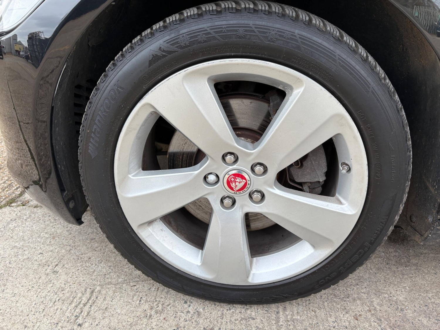 Used Jaguar XF 2018 for sale - 76550476: Photo 32