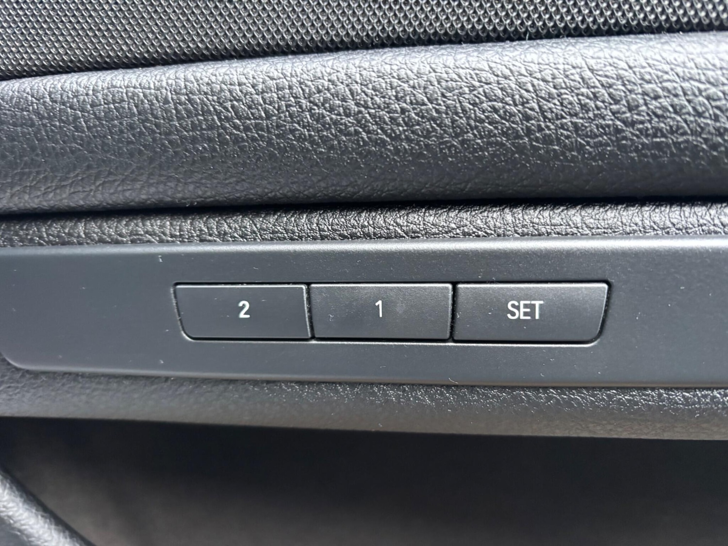 Used BMW 5 Series 2016 for sale - 77230126: Photo 45