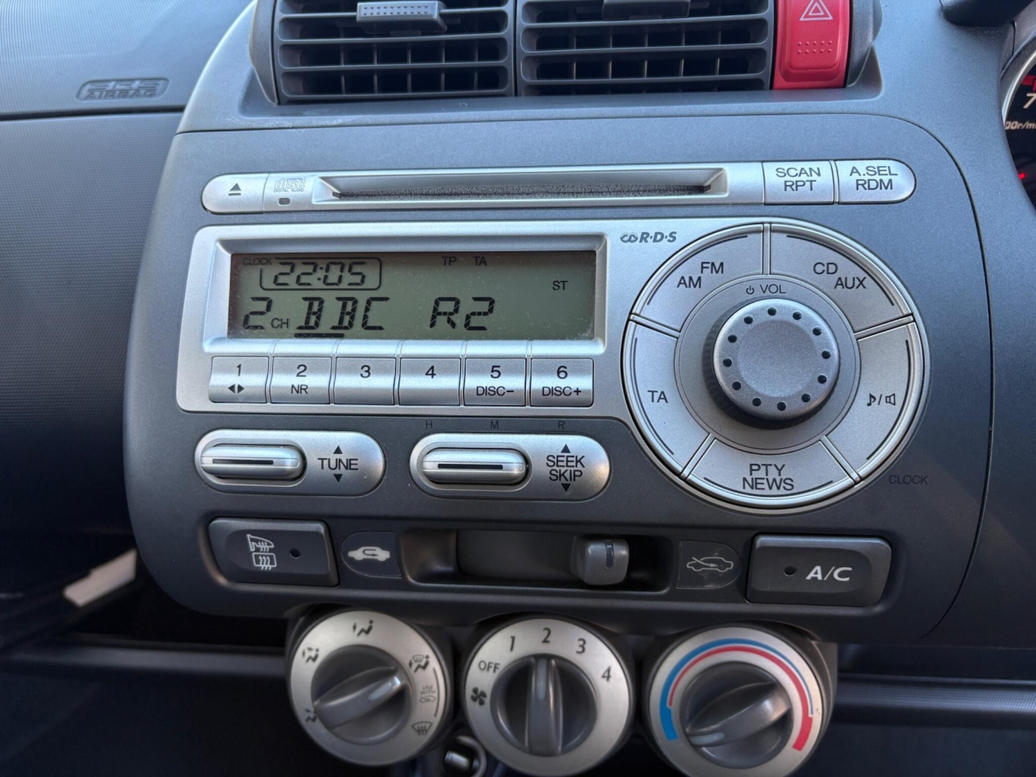 Used Honda Jazz 2006 for sale - 77940460: Photo 18