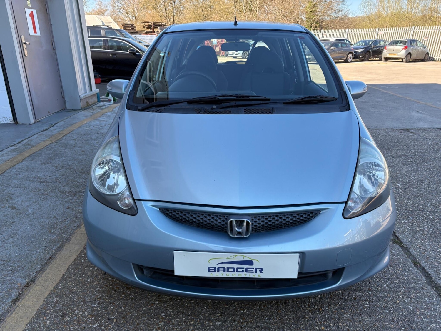 Used Honda Jazz 2006 for sale - 77940460: Photo 2
