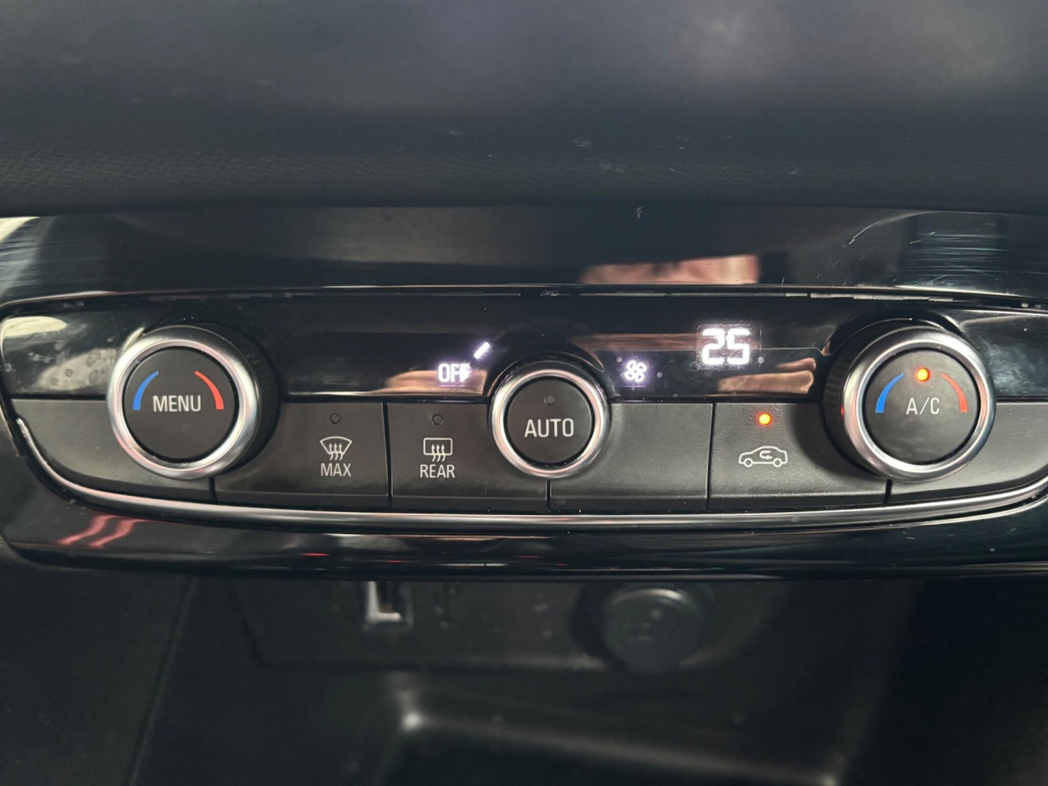 Used Vauxhall Corsa 2023 for sale - 77191797: Photo 22