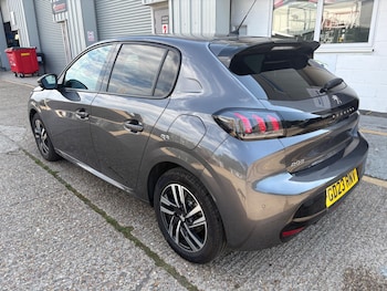 Used Peugeot 208 2023 for sale - 78958674: Photo