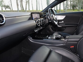 Used Mercedes-Benz CLA 2019 for sale - 76987422: Photo