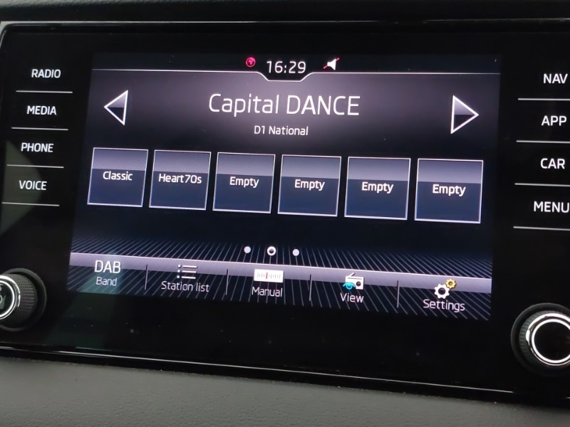 Used Skoda Karoq 2018 for sale - 76630761: Photo 16