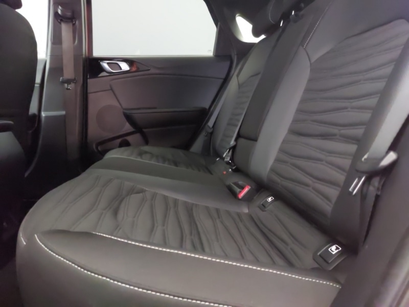 Used Kia Ceed 2023 for sale - 77922105: Photo 6