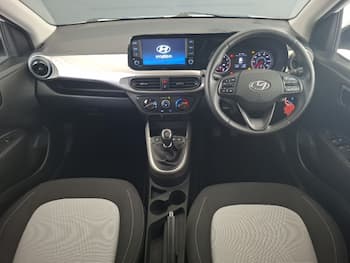 Used Hyundai i10 2021 for sale - 79610608: Photo