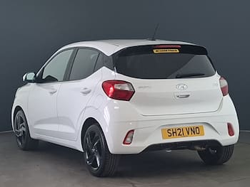 Used Hyundai i10 2021 for sale - 79610608: Photo