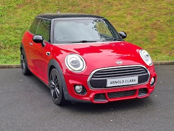 Used MINI Hatch 2019 for sale - 79382964: Photo